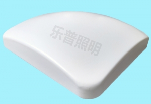 方形格（gé）柵燈塑（sù）膠底盤