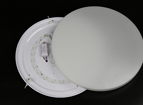 高邊平（píng）麵吸頂燈罩